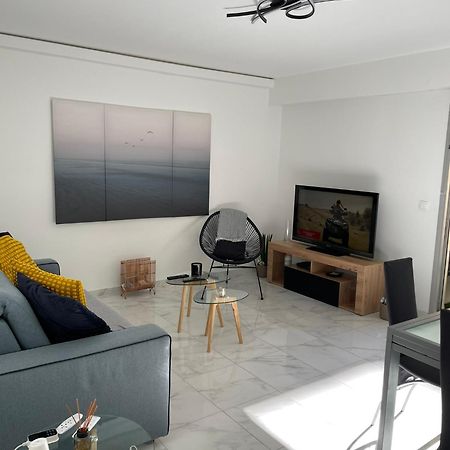 Superbe Appartement Carre Delfino Port De Nisa Exterior foto