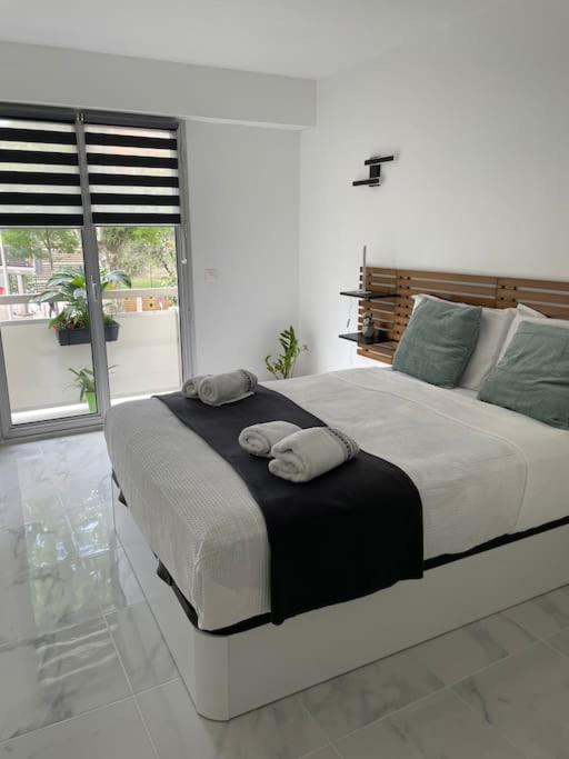 Superbe Appartement Carre Delfino Port De Nisa Exterior foto